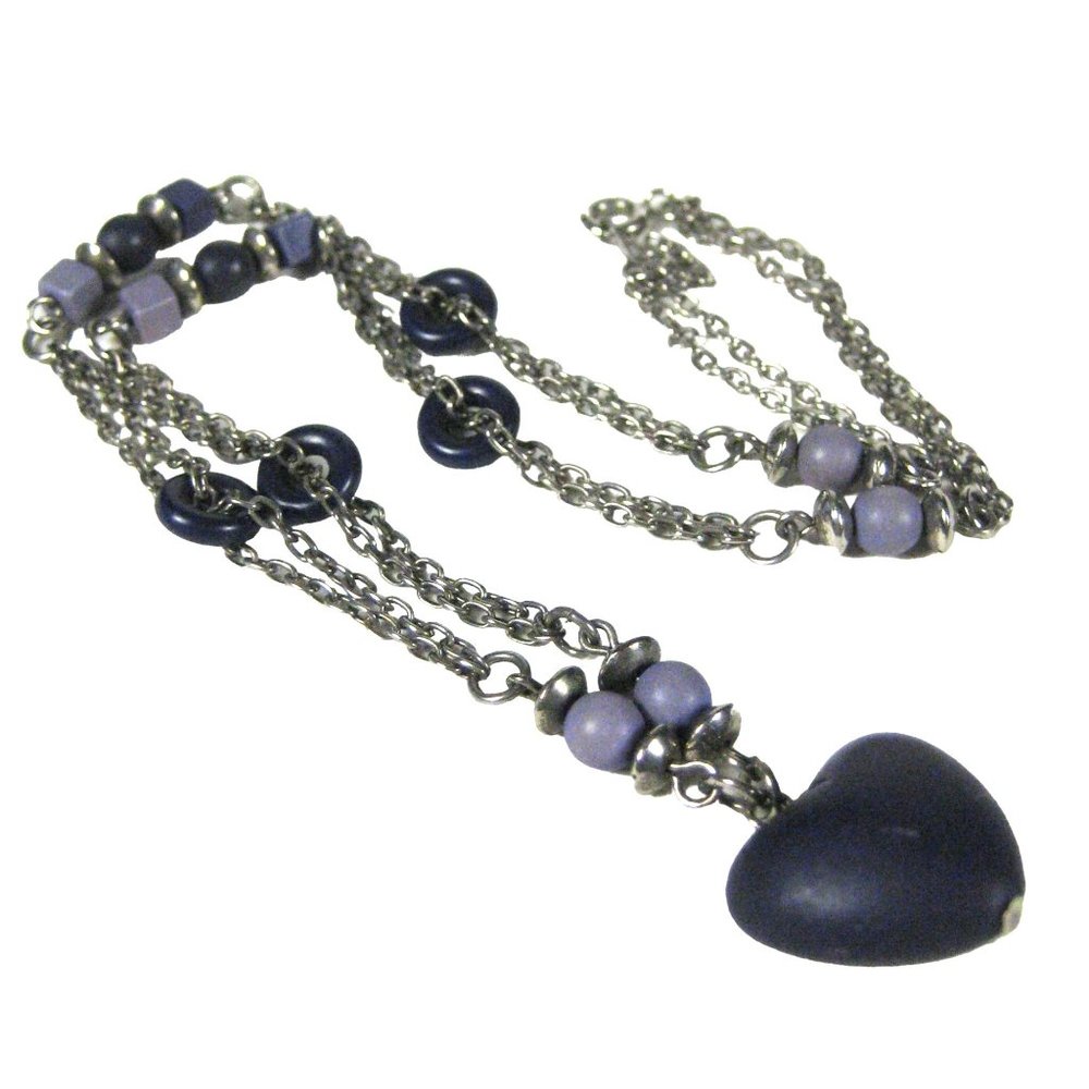 Heart Necklace 18 Inch Silvertone Chain Purple Beaded Fashion Plastic Pendant